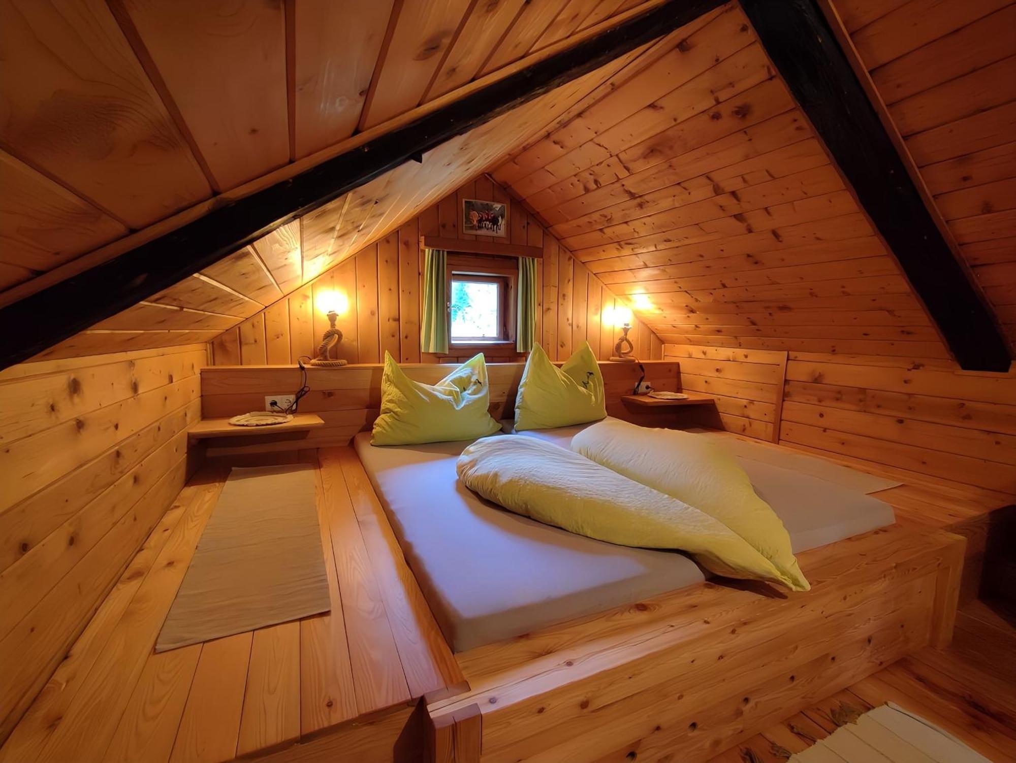 Ferienhaus Almhuette Auszeit *